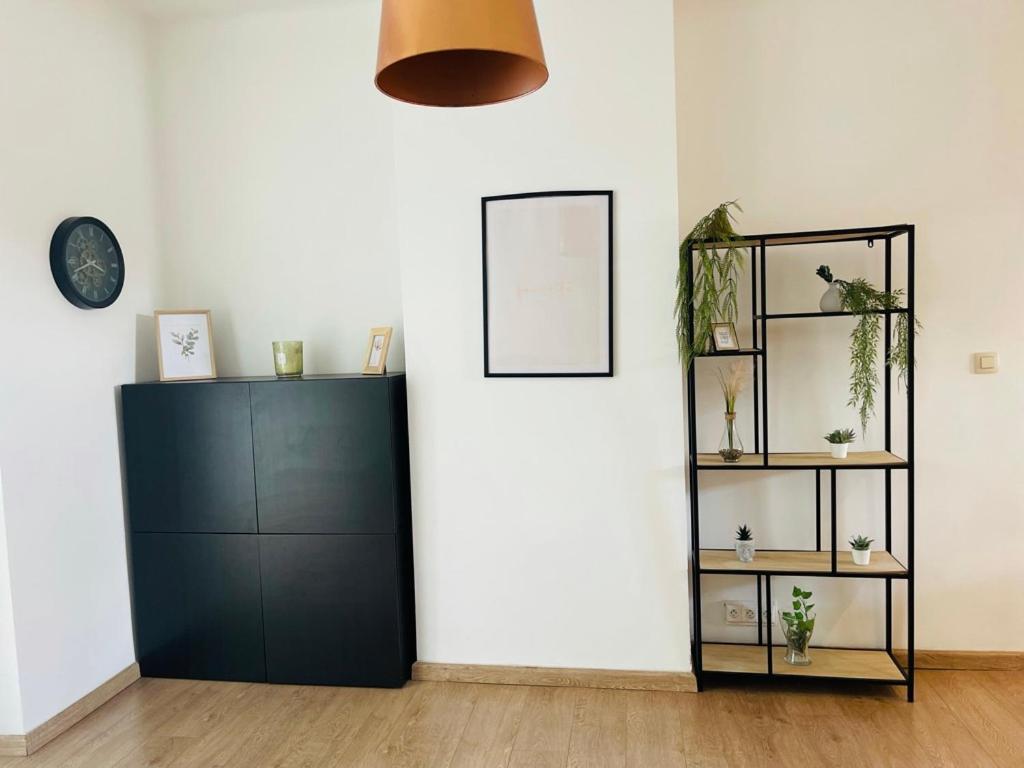 בריסל Downtown Quiet And Peacefull Apartment מראה חיצוני תמונה